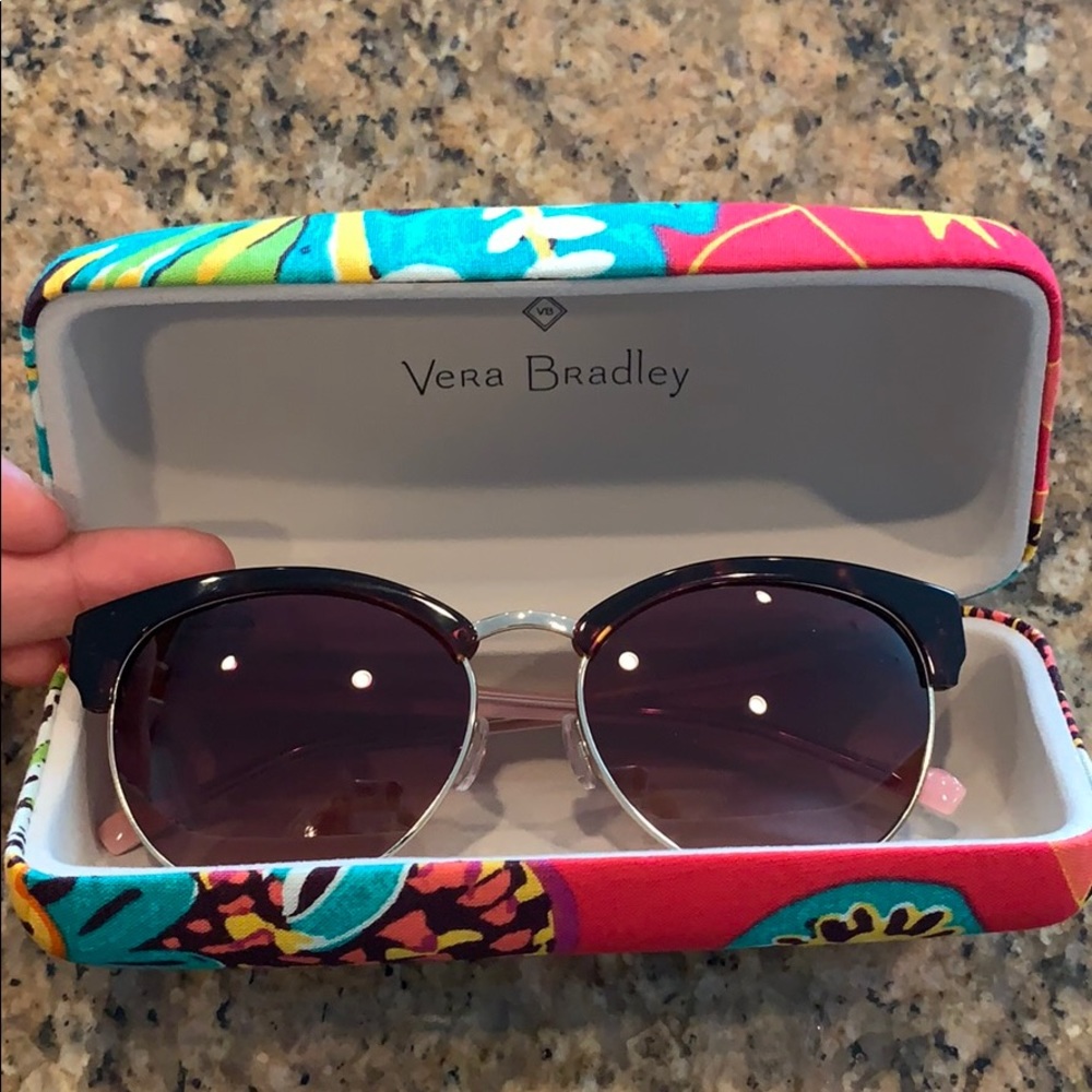 NEW POLARIZED VERA BRADLEY CAT EYE SUNGLASSES
